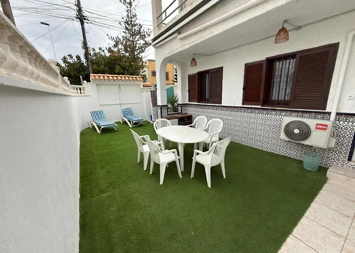 Flamingo Apartment *